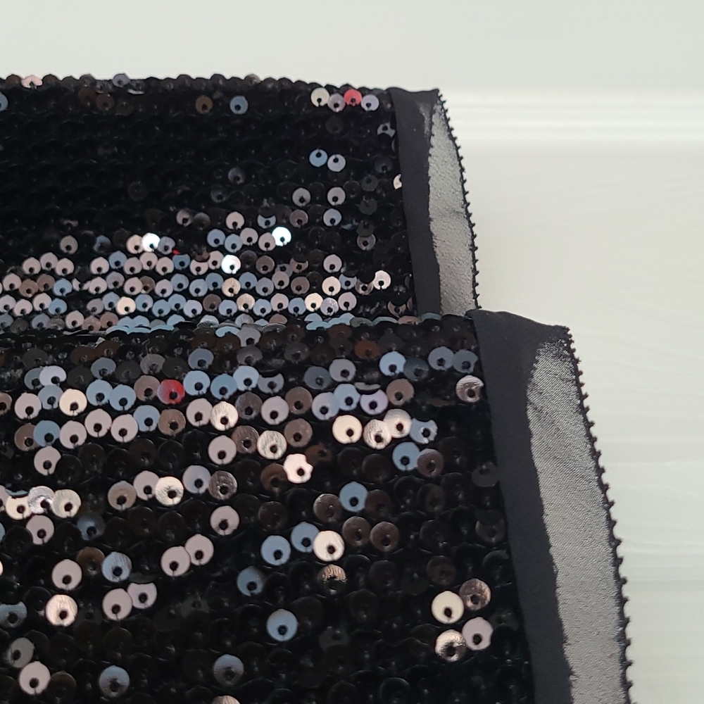 🌟Worthington black sequin blouse